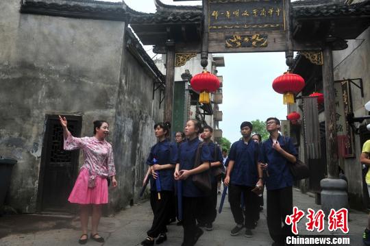 �ɰ�<a  target='_blank' class='keywordsSearch'><p  align=