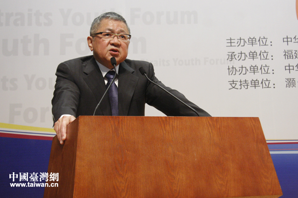 臺灣無黨團結聯(lián)盟主席林炳坤發(fā)表主旨演講