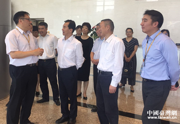 調(diào)研組在臺(tái)資企業(yè)聯(lián)發(fā)芯軟件設(shè)計(jì)(成都)有限公司調(diào)研 調(diào)研組在臺(tái)資企業(yè)聯(lián)發(fā)芯軟件設(shè)計(jì)(成都)有限公司調(diào)研