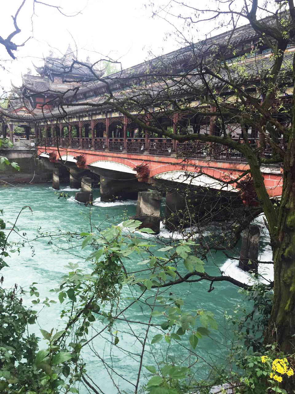 尋找臺灣課本中的都江堰 尋找臺灣課本中的都江堰