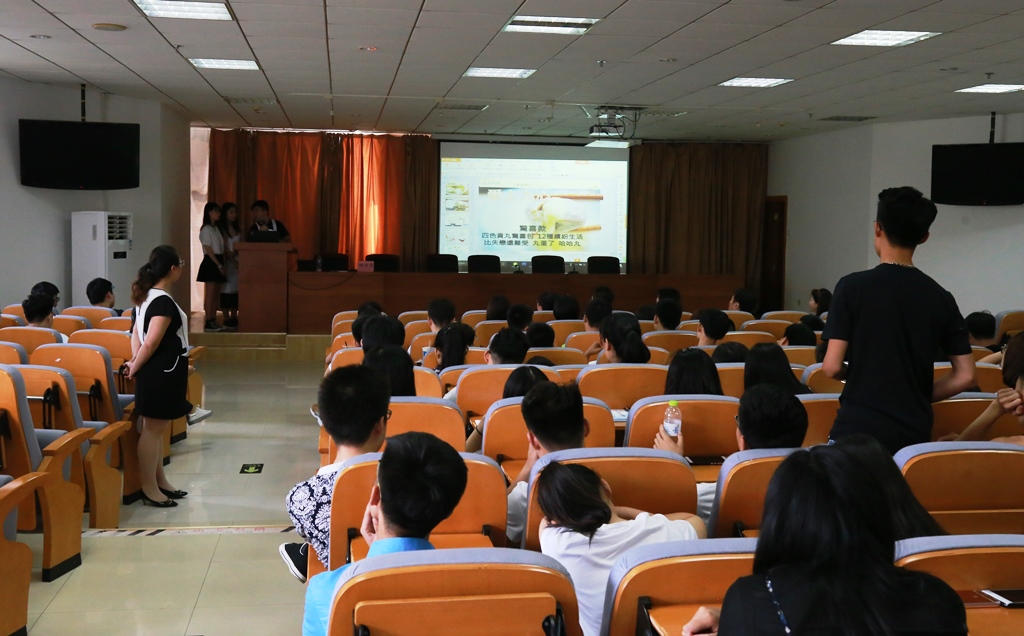 臺灣中國科技大學(xué)師生訪問山東商業(yè)職業(yè)技術(shù)學(xué)院 臺灣中國科技大學(xué)師生訪問山東商業(yè)職業(yè)技術(shù)學(xué)院