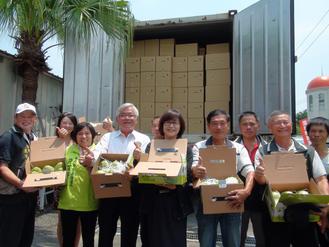 臺灣云林縣土產柚子外銷大陸 2萬公斤先試水 臺灣云林縣土產柚子外銷大陸 2萬公斤先試水