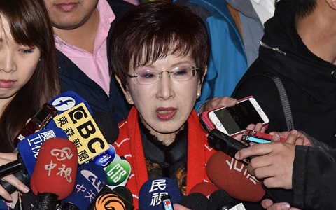 ǰ��(gu��)���h��ϯ����������Ӣ�ģ��](m��i)�c(di��n)���_(t��i)���s�c(di��n)ȼ����(zh��ng)֮��