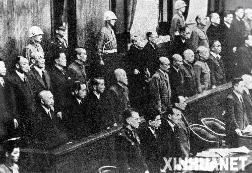 麻生'八一五'不參拜 日本右翼勢(shì)力很不滿