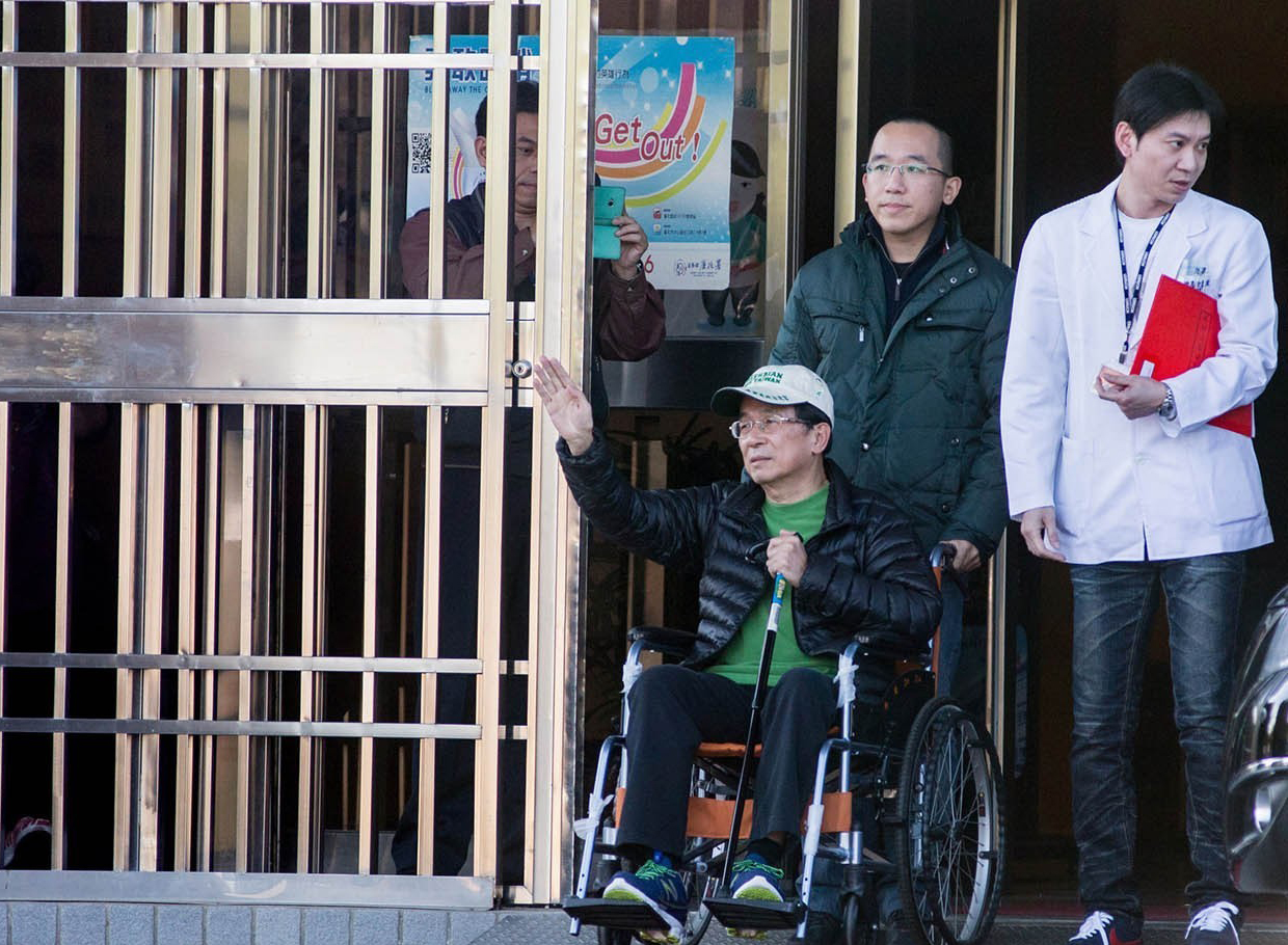 陳水扁日前獲準保外就醫，離開臺中監獄