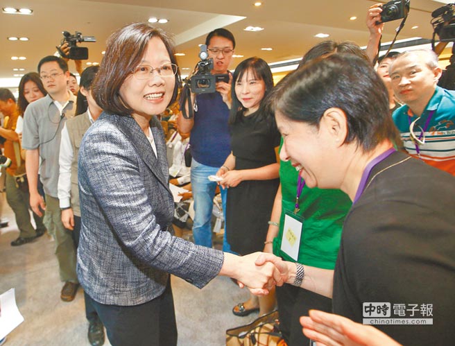 民進黨不分區“立委”提名 不再考量派系平衡 民進黨不分區“立委”提名 不再考量派系平衡