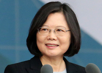 　蔡英文10日在演說中多次提到年輕人