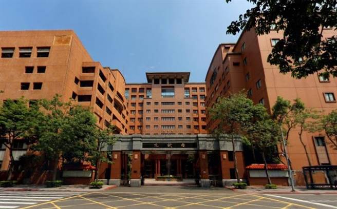 公務員陳情信字字血淚:再也沒有人要為臺當局賣命了 公務員陳情信字字血淚:再也沒有人要為臺當局賣命了