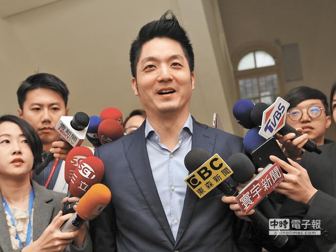 蔣萬安:向吳敦義說明不選臺北市長后,吳并未挽留。(圖片來源:臺灣《中時電子報》) 蔣萬安:向吳敦義說明不選臺北市長后,吳并未挽留。(圖片來源:臺灣《中時電子報》)