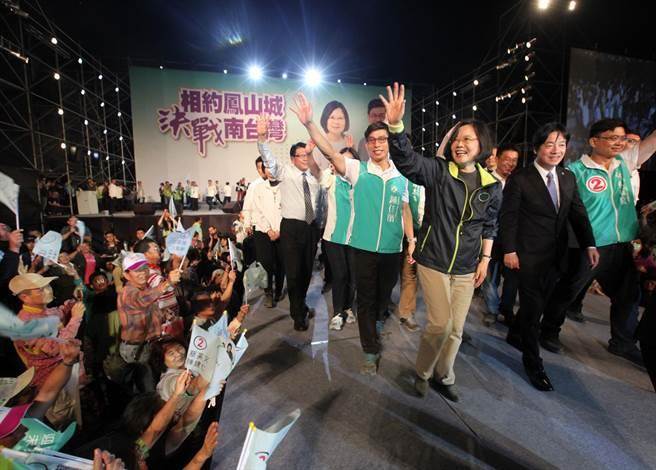 國民黨諷刺選民投蔡當局:魚為何要相信貓的話? 國民黨諷刺選民投蔡當局:魚為何要相信貓的話?