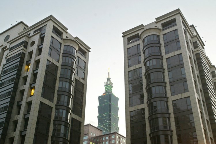 臺灣地區今年有超50%機率加入“衰退俱樂部”(圖/《聯合報》) 臺灣地區今年有超50%機率加入“衰退俱樂部”(圖/《聯合報》)