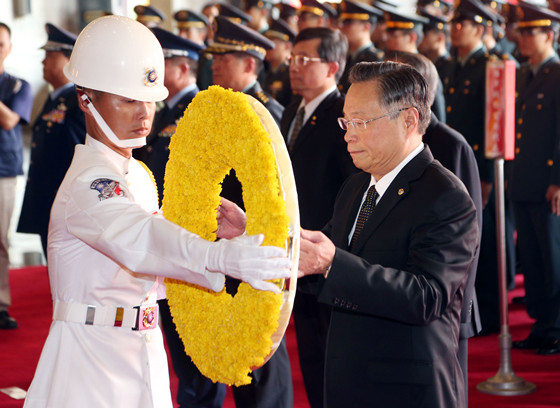 臺灣迎遠征軍緬甸陣亡將士英靈入“忠烈祠” 臺灣迎遠征軍緬甸陣亡將士英靈入“忠烈祠”