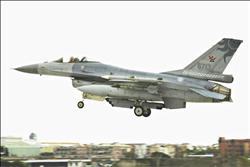 臺(tái)軍 F16