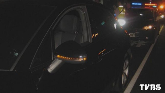 保時捷遭刮花車主氣炸狂追酒駕男子(圖)