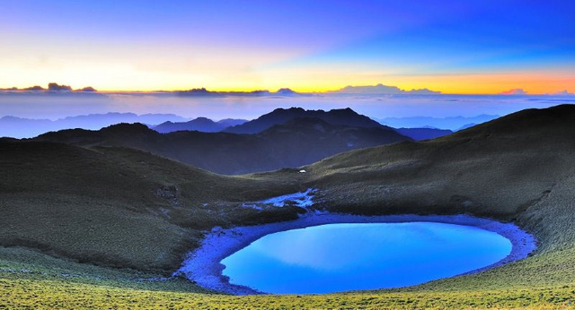 臺灣嘉明湖為保護水土及地貌 明年封山3個月(網絡圖) 臺灣嘉明湖為保護水土及地貌 明年封山3個月(網絡圖)