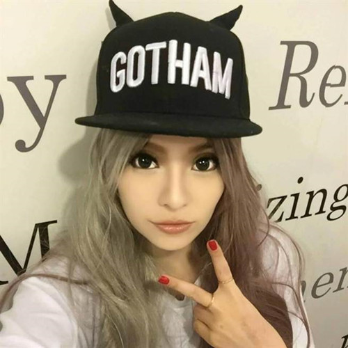 臺藝人淘寶買假名牌包詐友人遭判刑4個月(圖)