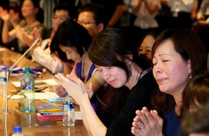 臺灣華航28日與揚言集體“合法休假”的華航企業工會進行協商,勞資雙方達成協議。(圖片來源:臺灣聯合新聞網) 臺灣華航28日與揚言集體“合法休假”的華航企業工會進行協商,勞資雙方達成協議。(圖片來源:臺灣聯合新聞網)