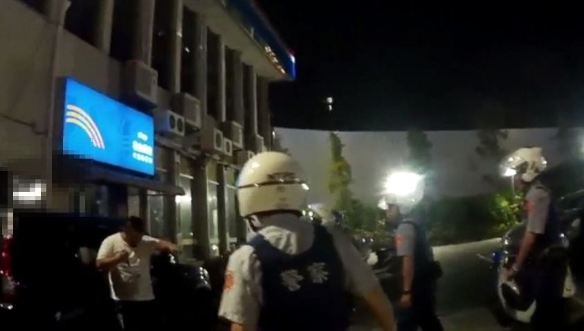 �ֲ����������Ӛ���ǰŮ�Ѻ��c���������Ԛ�