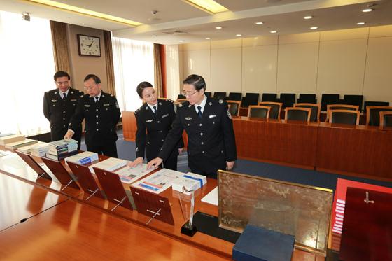 郭聲琨:讓新聞文化宣傳成助推公安事業發展的動力 郭聲琨:讓新聞文化宣傳成助推公安事業發展的動力