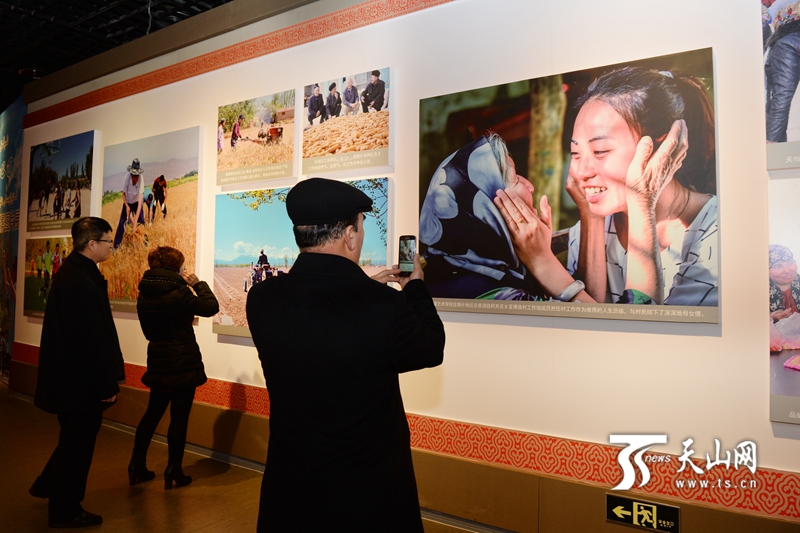 人大代表:新疆的發展變化令人振奮 人大代表:新疆的發展變化令人振奮