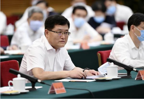 第一觀察|同專家面對面,總書記主持的這場座談會有何深意?