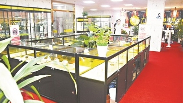 �Wُ�����Ʒ����� ���b���������ǱIĹ�\��