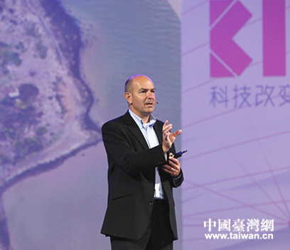 無人機制造公司創(chuàng)始人亮相百度 暢談開放創(chuàng)新之潮 無人機制造公司創(chuàng)始人亮相百度 暢談開放創(chuàng)新之潮