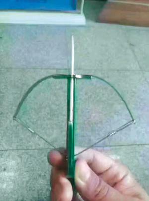 不到手掌大的“牙簽弩”