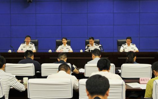 公安部:7月6日起試點簽發2015版電子臺胞證