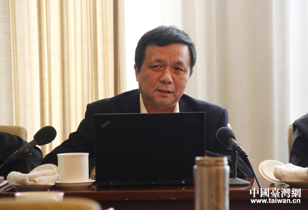 臺籍委員:運用新媒體技術加強兩岸青年人的溝通 臺籍委員:運用新媒體技術加強兩岸青年人的溝通