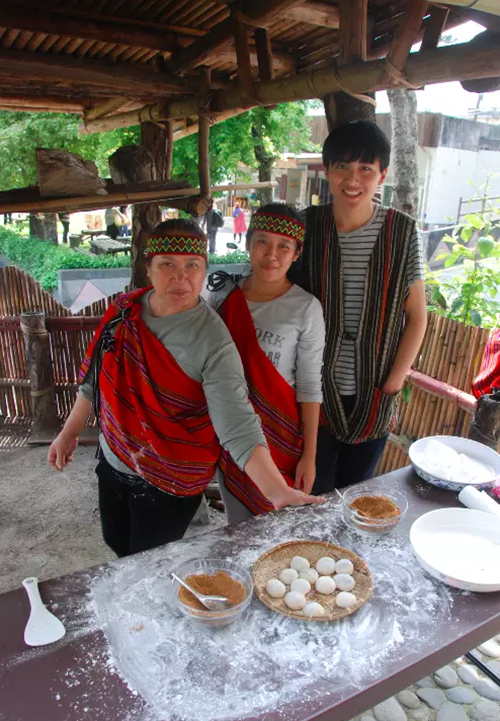 跟著“素人演員”林慶臺(tái)探訪臺(tái)灣原住民部落 跟著“素人演員”林慶臺(tái)探訪臺(tái)灣原住民部落